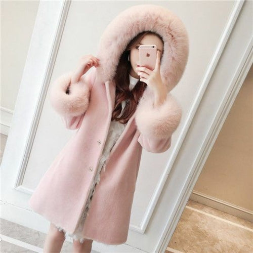 Winter New Women's Warm Fur Coat, Faux Fur Faux Fur Hooded Mid-length